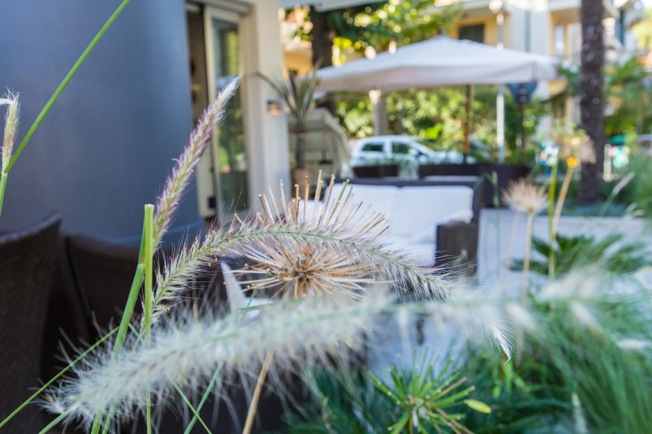 Nautilus Hotel Riccione Buitenkant foto
